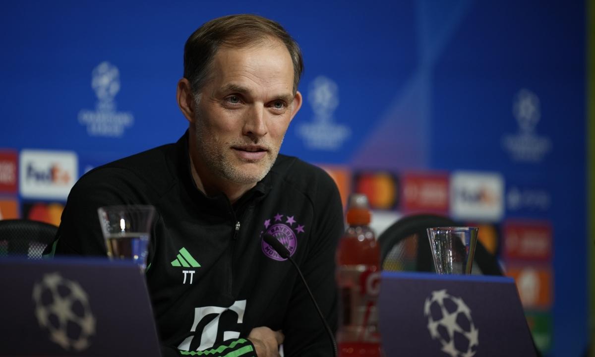 Hình ảnh cầu thủ Bayern Munich ăn mừng bàn thắng tưng bừng trong trận thắng lịch sử 5-1 trước Arsenal tại Allianz Arena vòng 1/8 Champions League