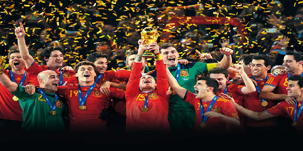 Bộ ba huyền thoại Iker Casillas, Sergio Ramos và David Villa đóng vai trò trụ cột không thể thay thế của đội tuyển Tây Ban Nha trong giai đoạn hoàng kim.
