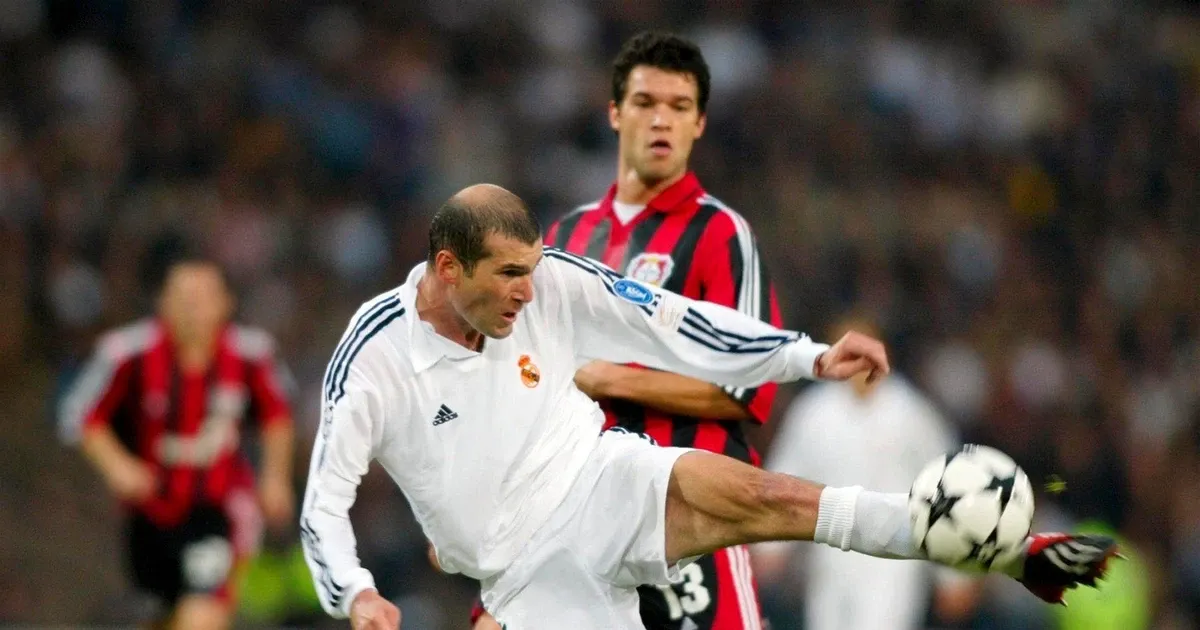Sự Nghiệp Huyền Thoại Của Zinedine Zidane và Dấu Ấn Sâu Đậm Với Bóng Đá Pháp