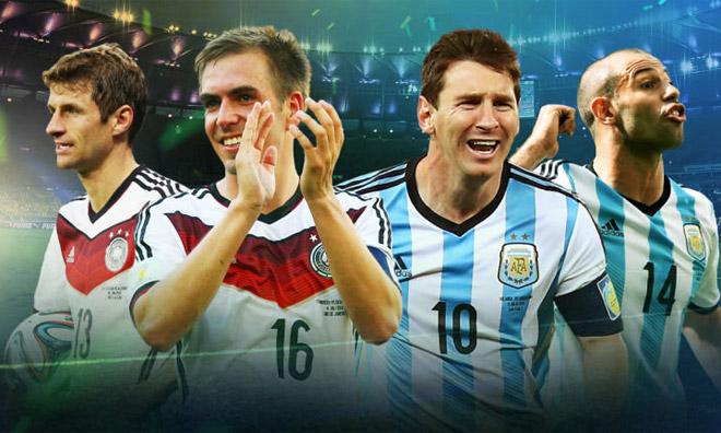 Khoảnh khắc lịch sử đội tuyển Đức nâng cao chiếc cúp vàng vô địch FIFA World Cup 2014 tại Brazil dưới sự dẫn dắt của Joachim Löw.