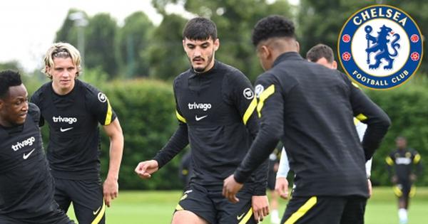 Cơ sở vật chất hiện đại bên trong học viện Cobham của Chelsea nơi đào tạo tài năng trẻ