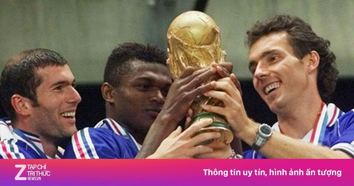 Tiền đạo Olivier Giroud ghi bàn thắng đẹp mắt trong màu áo Arsenal hoặc Chelsea tại Premier League, thể hiện đẳng cấp săn bàn