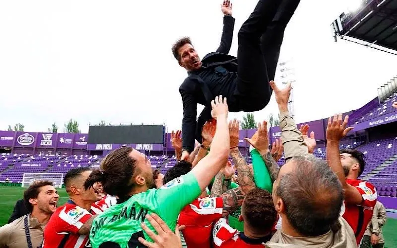 Real Madrid một trong các đội bóng nổi bật tại La Liga ăn mừng bàn thắng trong cuộc đua giành chức vô địch đầy cam go. 
