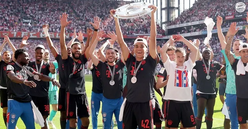 Arjen Robben ghi bàn thắng vàng ở phút 89, mang về chiến thắng nghẹt thở cho Bayern Munich trước Dortmund trong trận chung kết Champions League 2013.