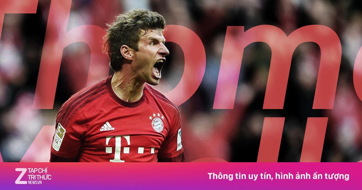 Pha tấn công biên tốc độ của Arjen Robben hoặc Franck Ribéry của Bayern Munich xuyên thủng hàng phòng ngự Barcelona năm 2013.