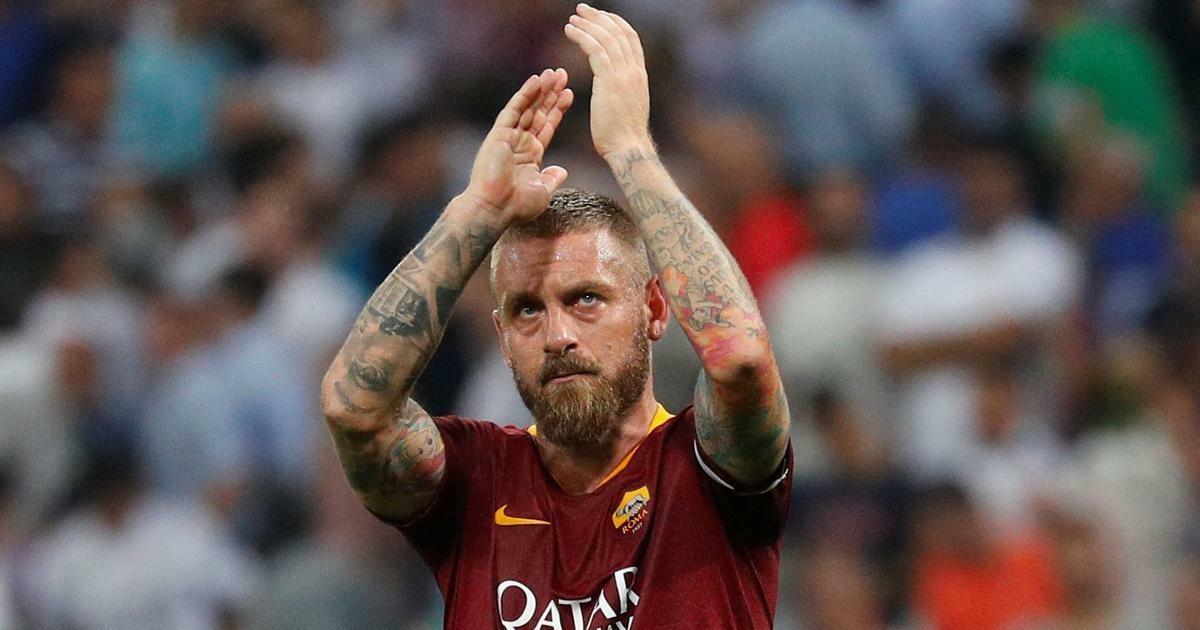 Hình ảnh các cầu thủ Inter Milan phối hợp tấn công trong trận đấu Serie A gặp AS Roma hướng đến cuộc đua top 4