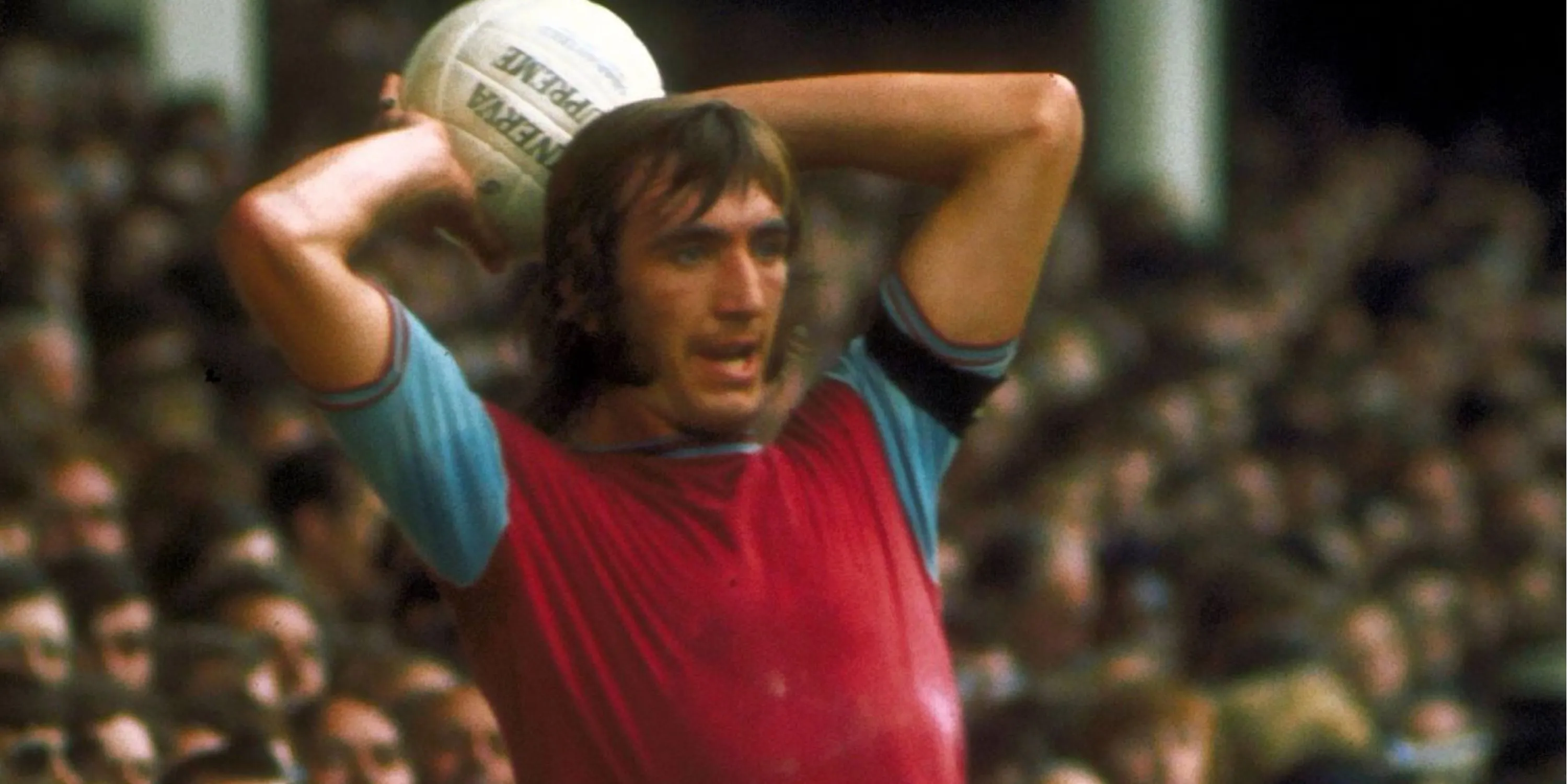 Billy Bonds, một trong những cầu thủ có số lần ra sân nhiều nhất lịch sử West Ham