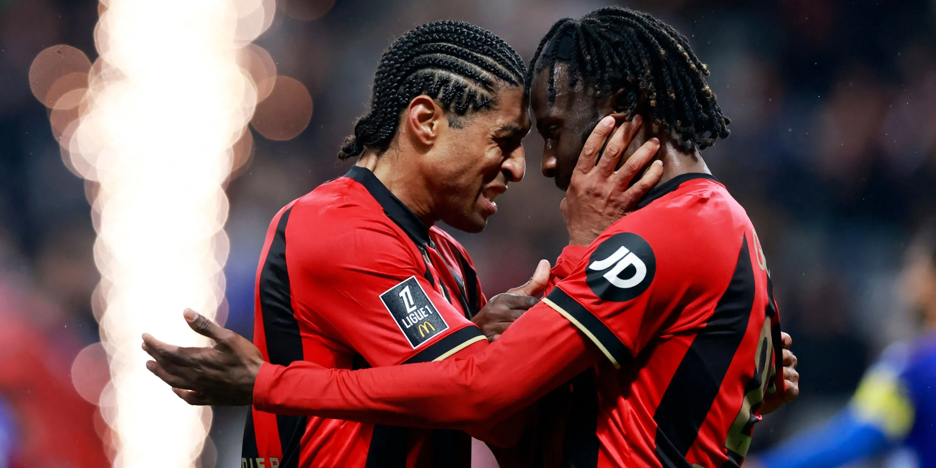 Evann Guessand của OGC Nice trong một trận đấu, mục tiêu tiềm năng của Aston Villa