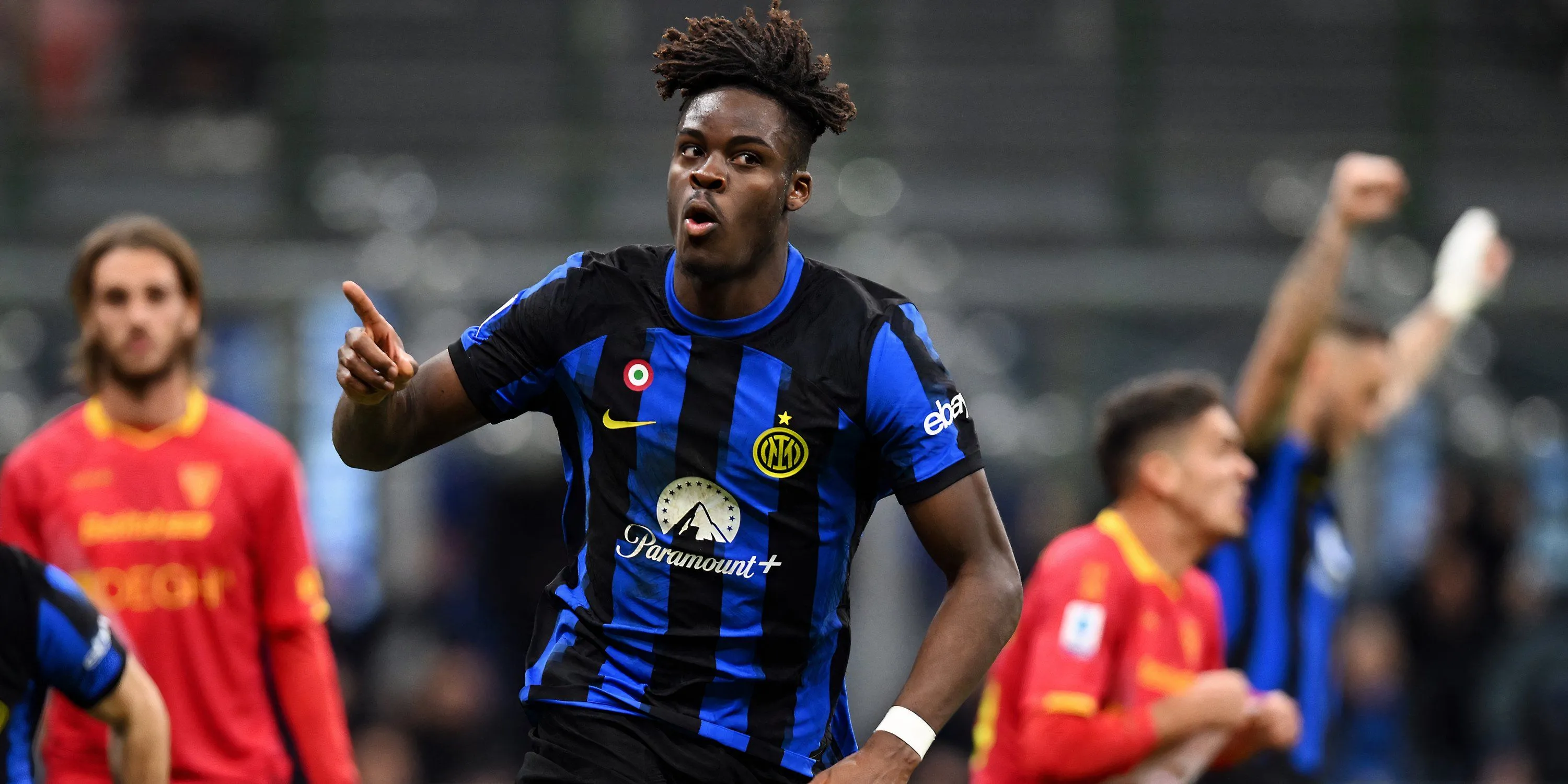 Hậu vệ Yann Bisseck của Inter Milan đang được Man Utd theo đuổi