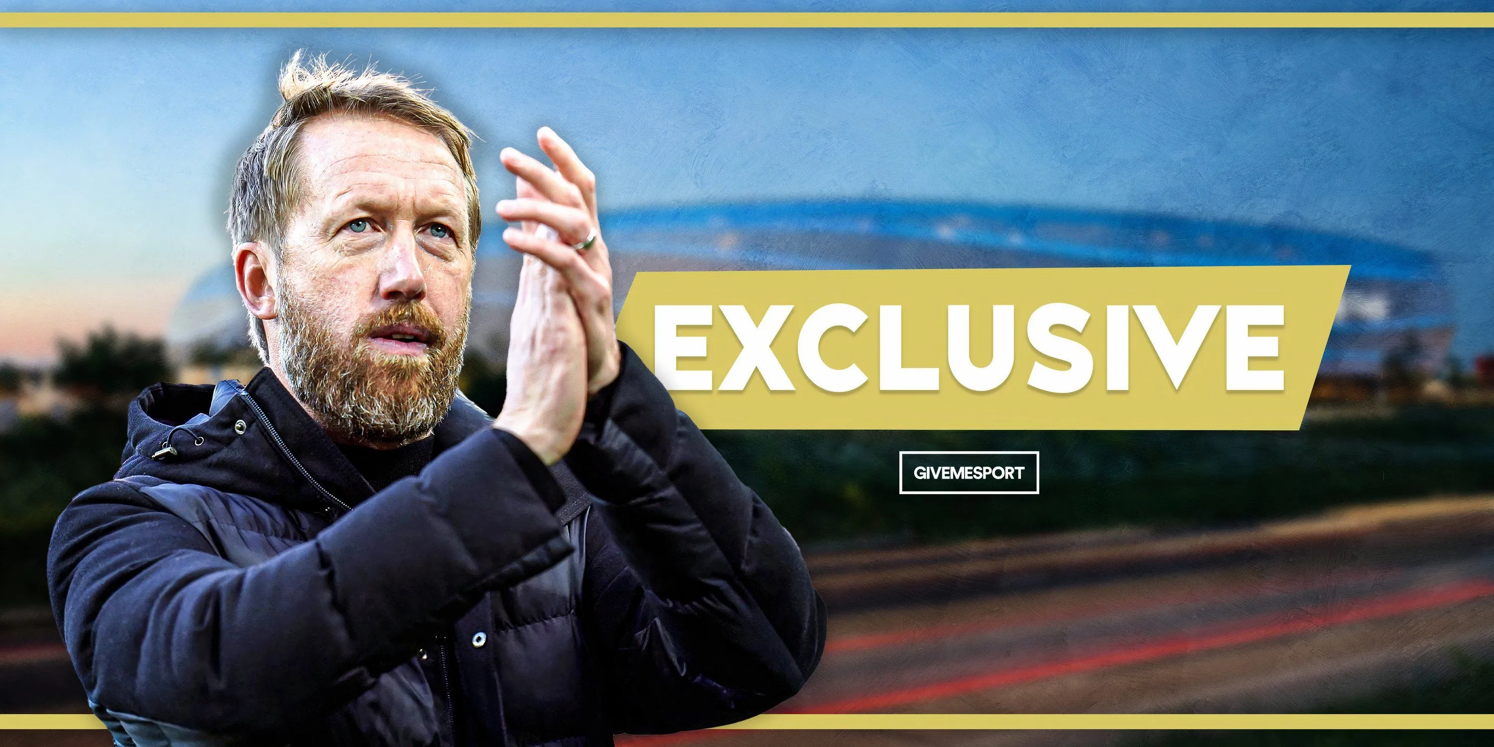 Huấn luyện viên West Ham United Graham Potter đang theo dõi trận đấu