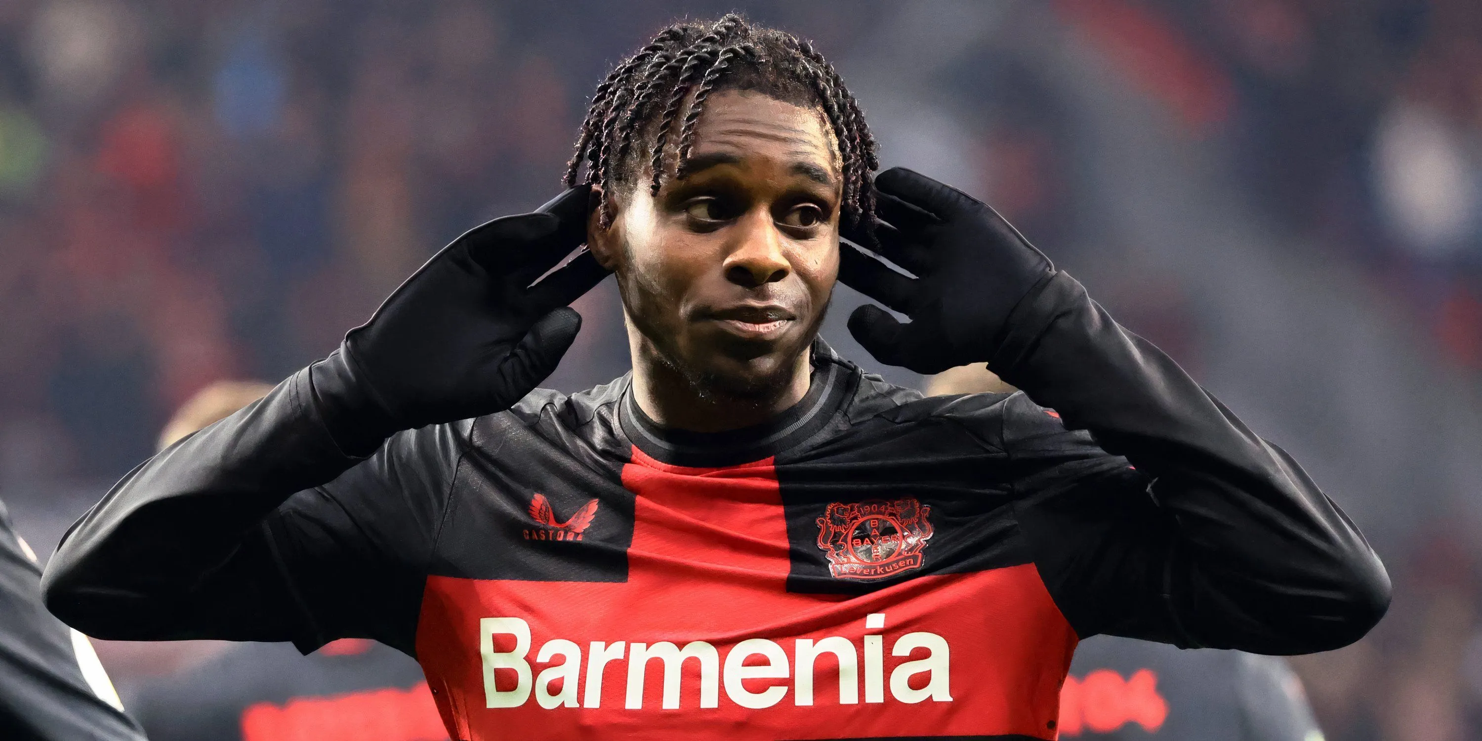 Jeremie Frimpong, hậu vệ cánh của Bayer Leverkusen, mục tiêu hàng đầu của Liverpool