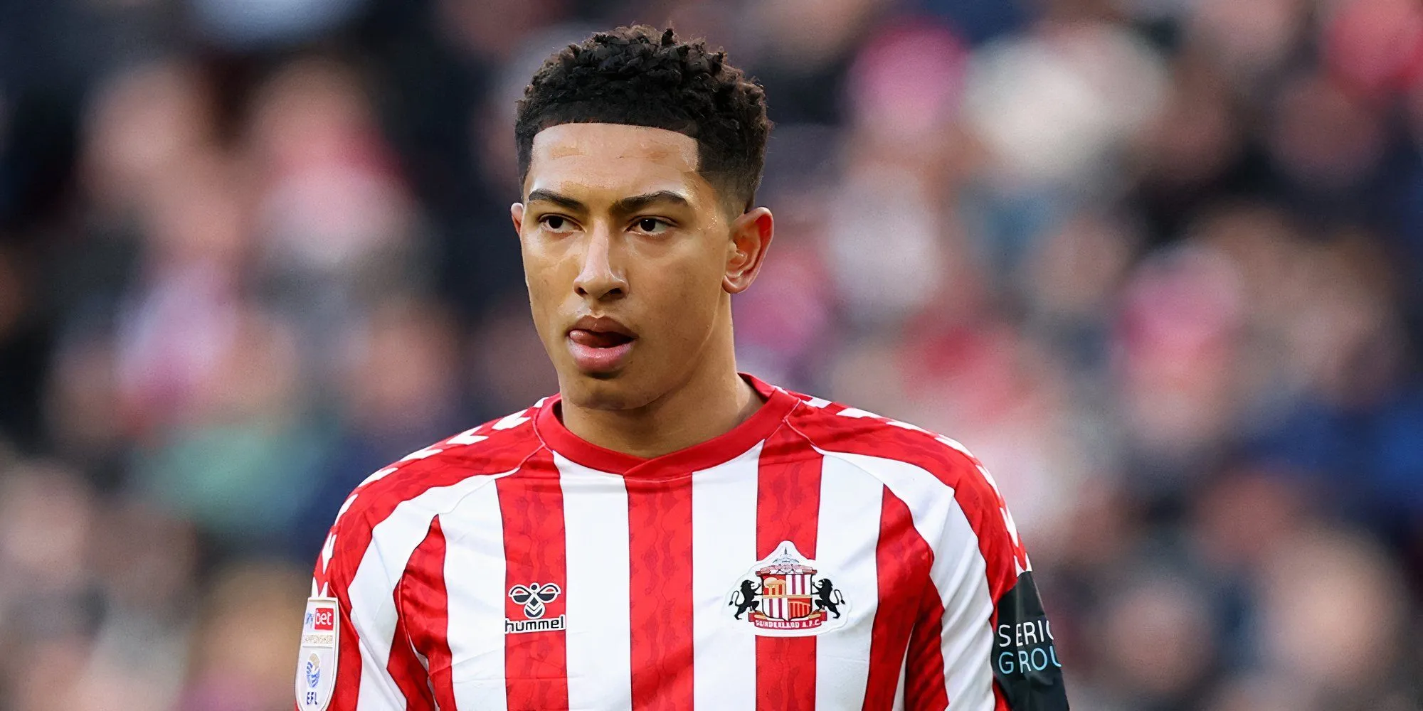 Jobe Bellingham trong màu áo Sunderland, mục tiêu chuyển nhượng của Manchester United và các câu lạc bộ khác