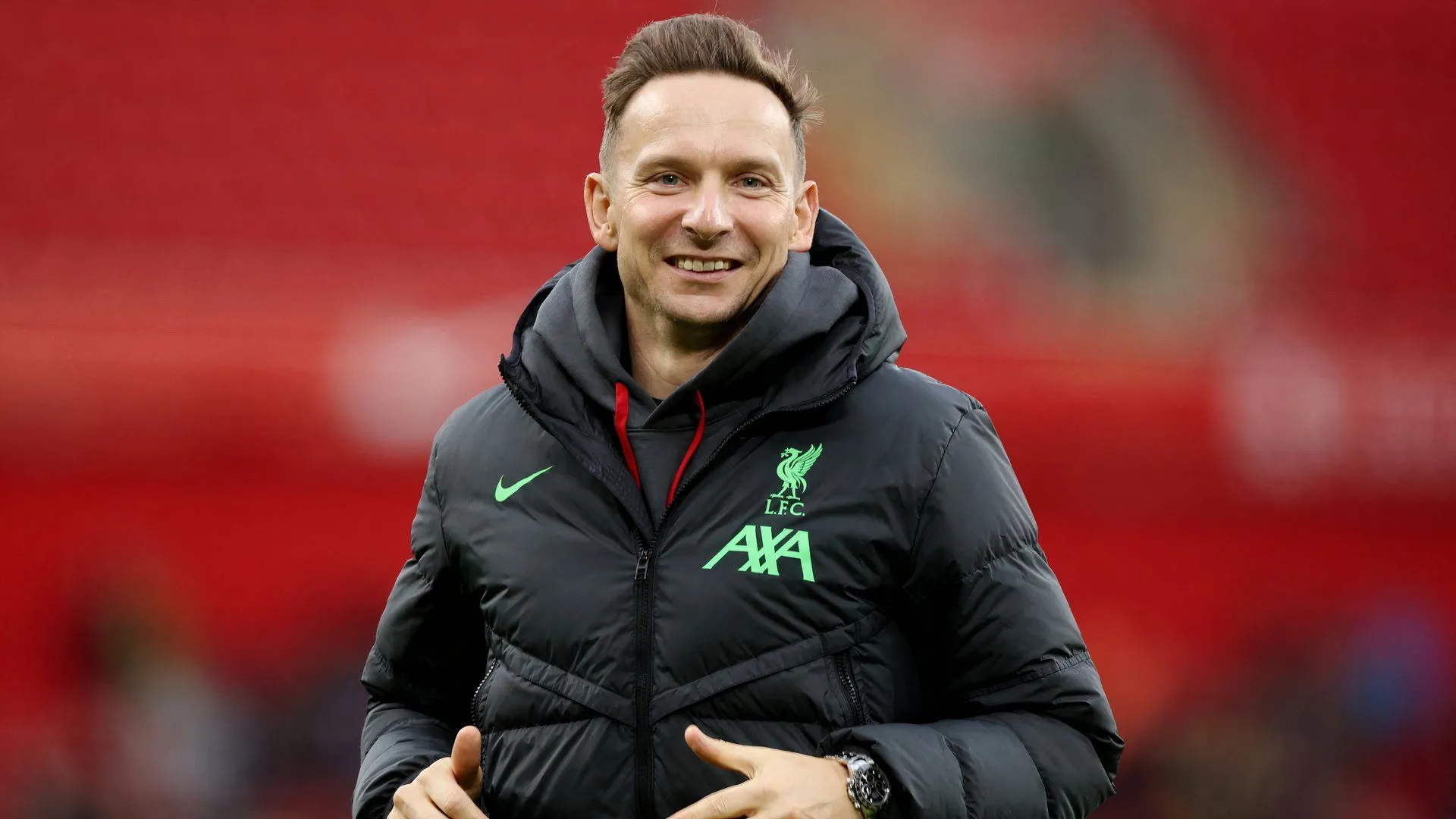 Pep Lijnders trong vai trò trợ lý HLV tại Liverpool của Jurgen Klopp