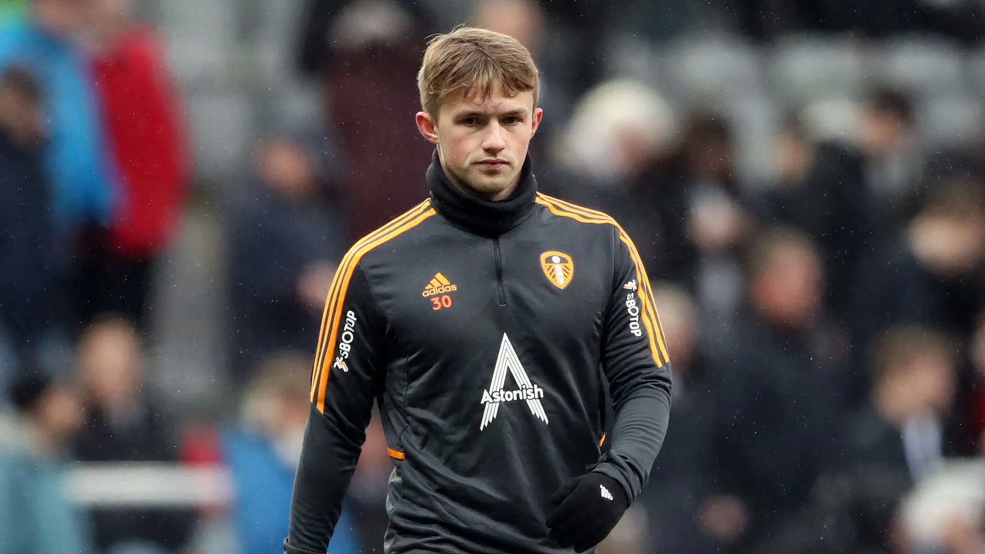 Tiền đạo Joe Gelhardt trong màu áo Leeds United trước khi chuyển đến Hull City