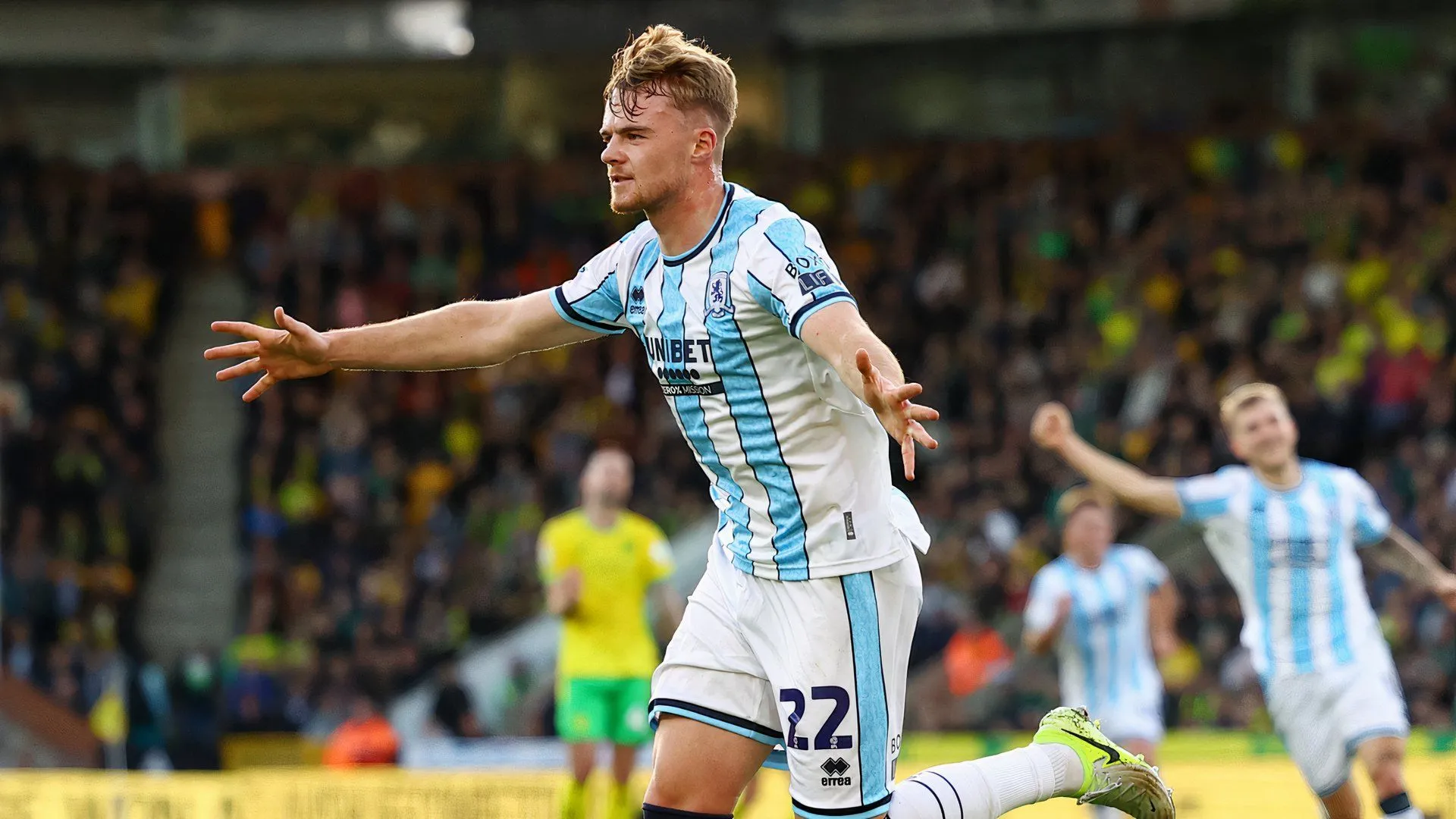 Tiền đạo Tommy Conway trong một trận đấu của Middlesbrough tại Championship