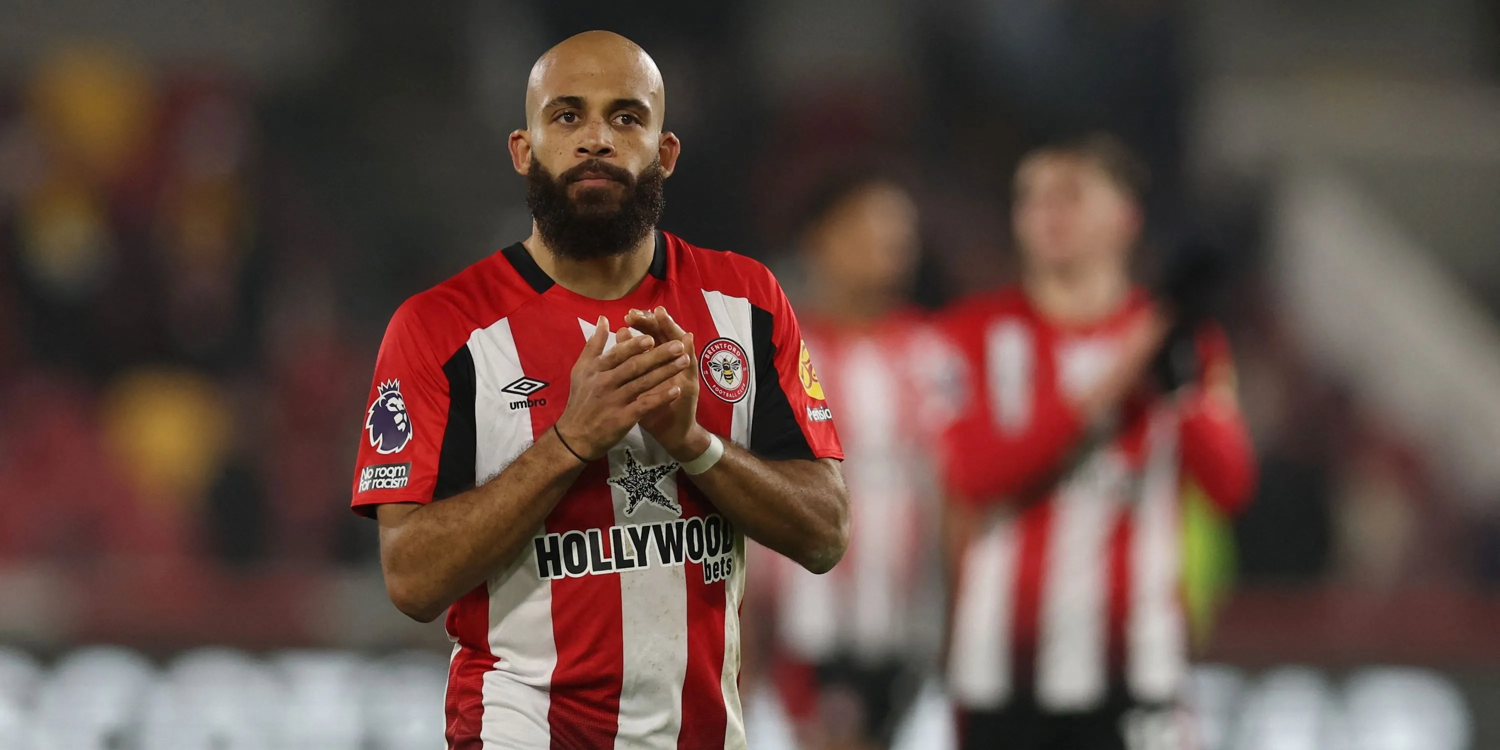 Cảnh Bryan Mbeumo của Brentford thất vọng sau trận đấu