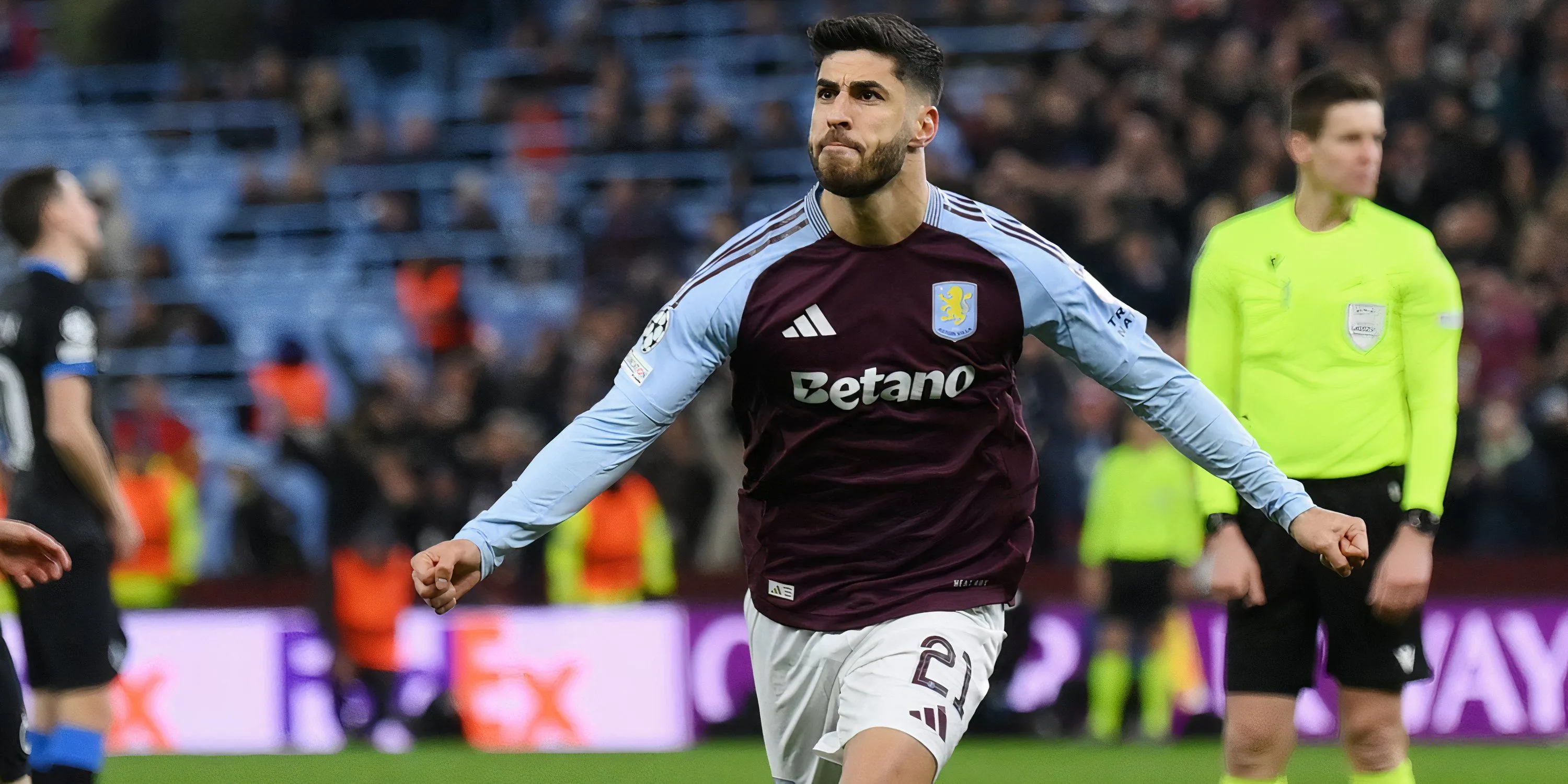 Marco Asensio trong màu áo Aston Villa tại Ngoại hạng Anh
