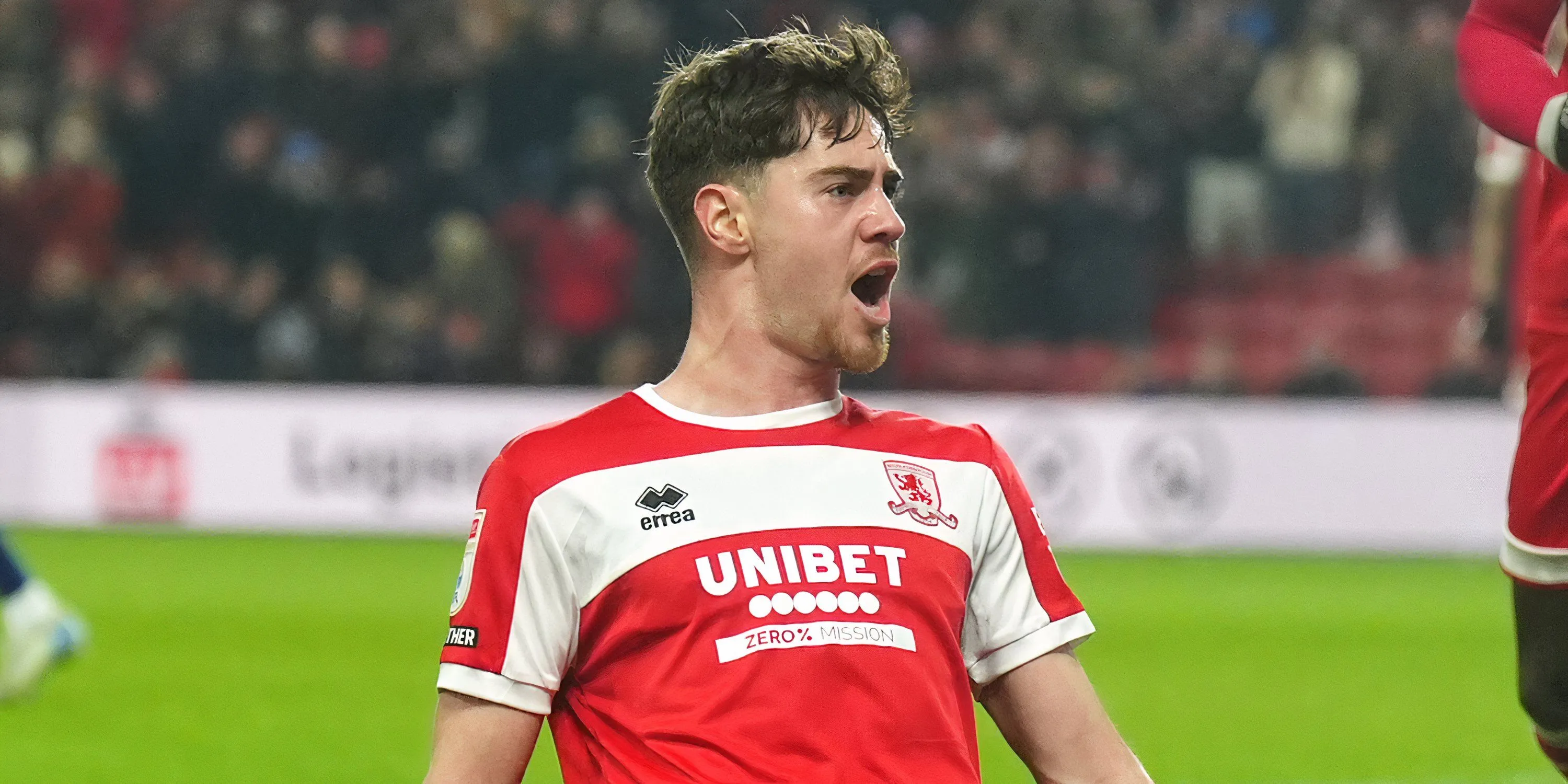 Tiền vệ trẻ Hayden Hackney ăn mừng bàn thắng cho Middlesbrough