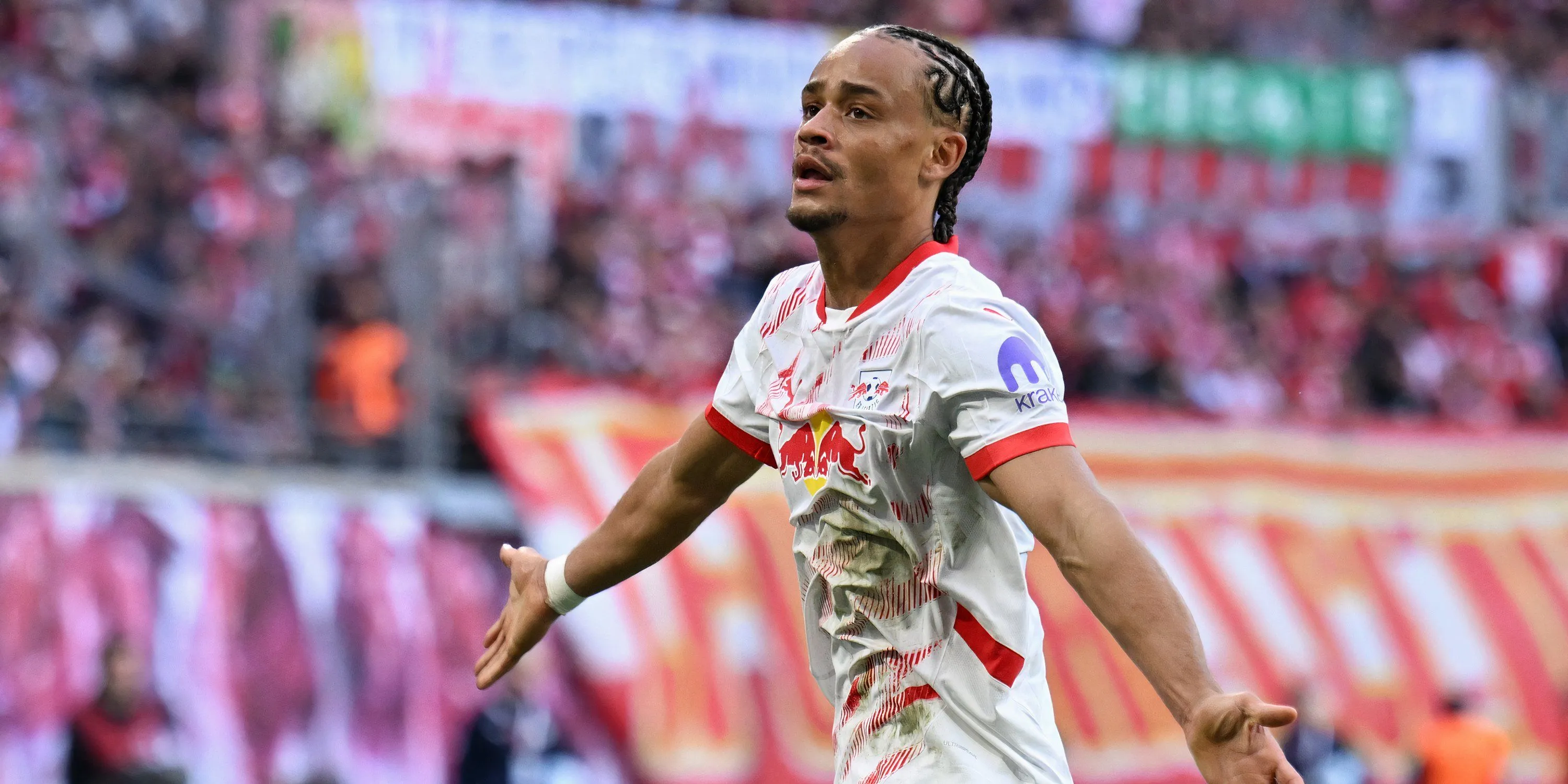Xavi Simons ăn mừng bàn thắng, minh chứng cho phong độ cao
