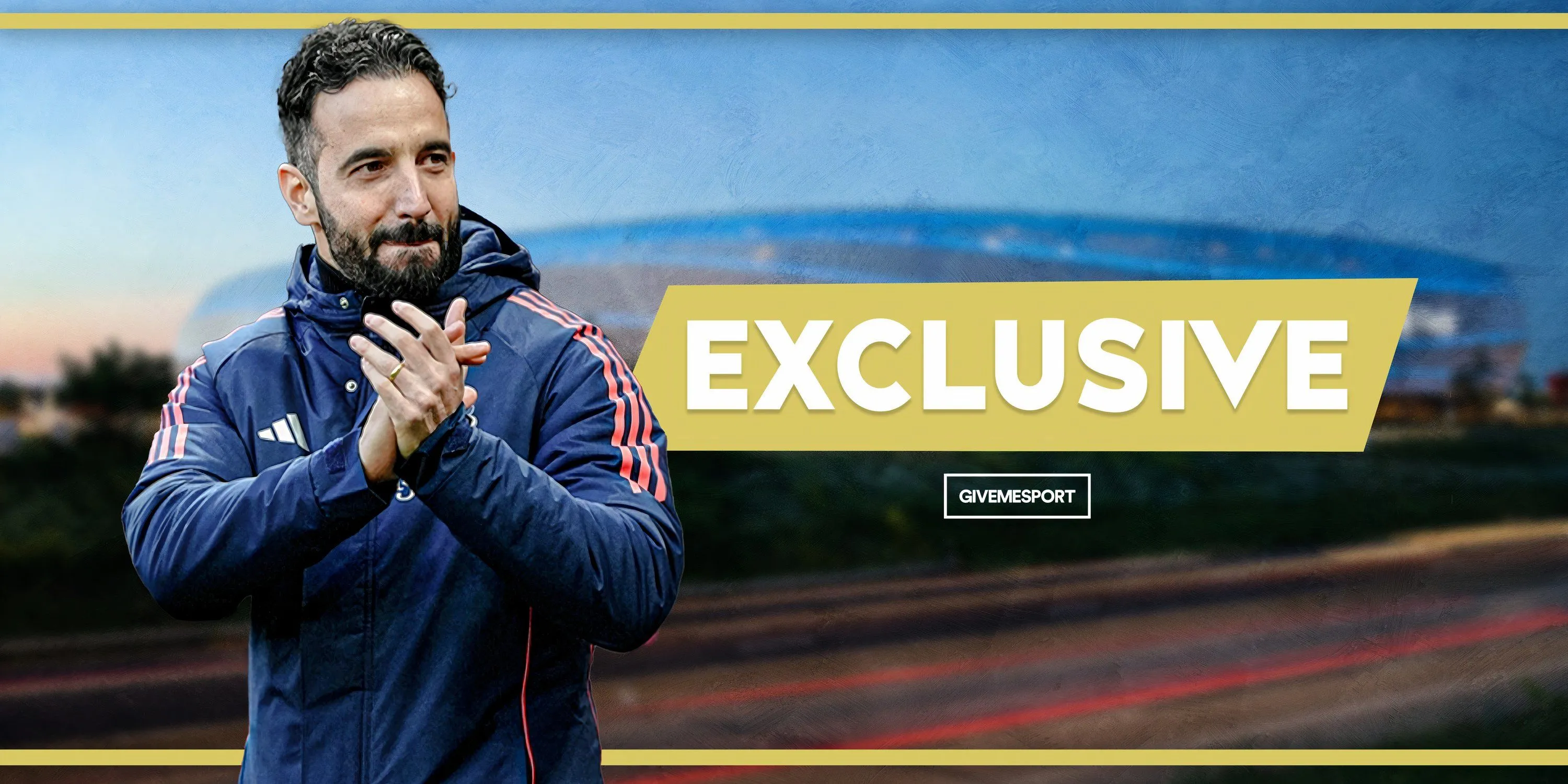 Huấn luyện viên Ruben Amorim của Manchester United trong cuộc họp báo, bàn về chiến lược chuyển nhượng