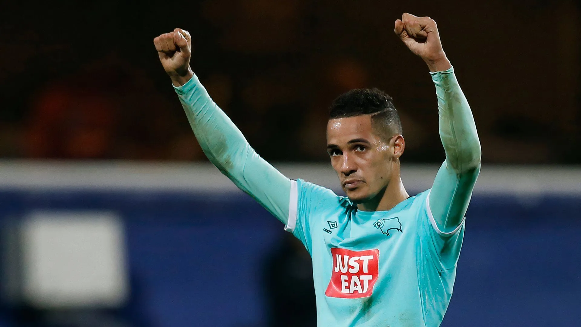 Khoảnh khắc xuất sắc của Tom Ince tại Pride Park
