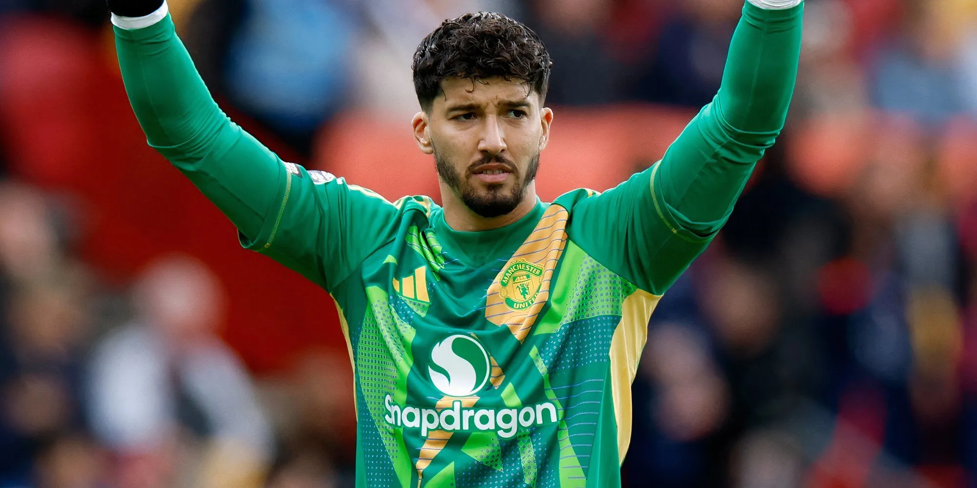Thủ môn Altay Bayindir, một phương án tiềm năng cho vị trí gác đền của Man Utd