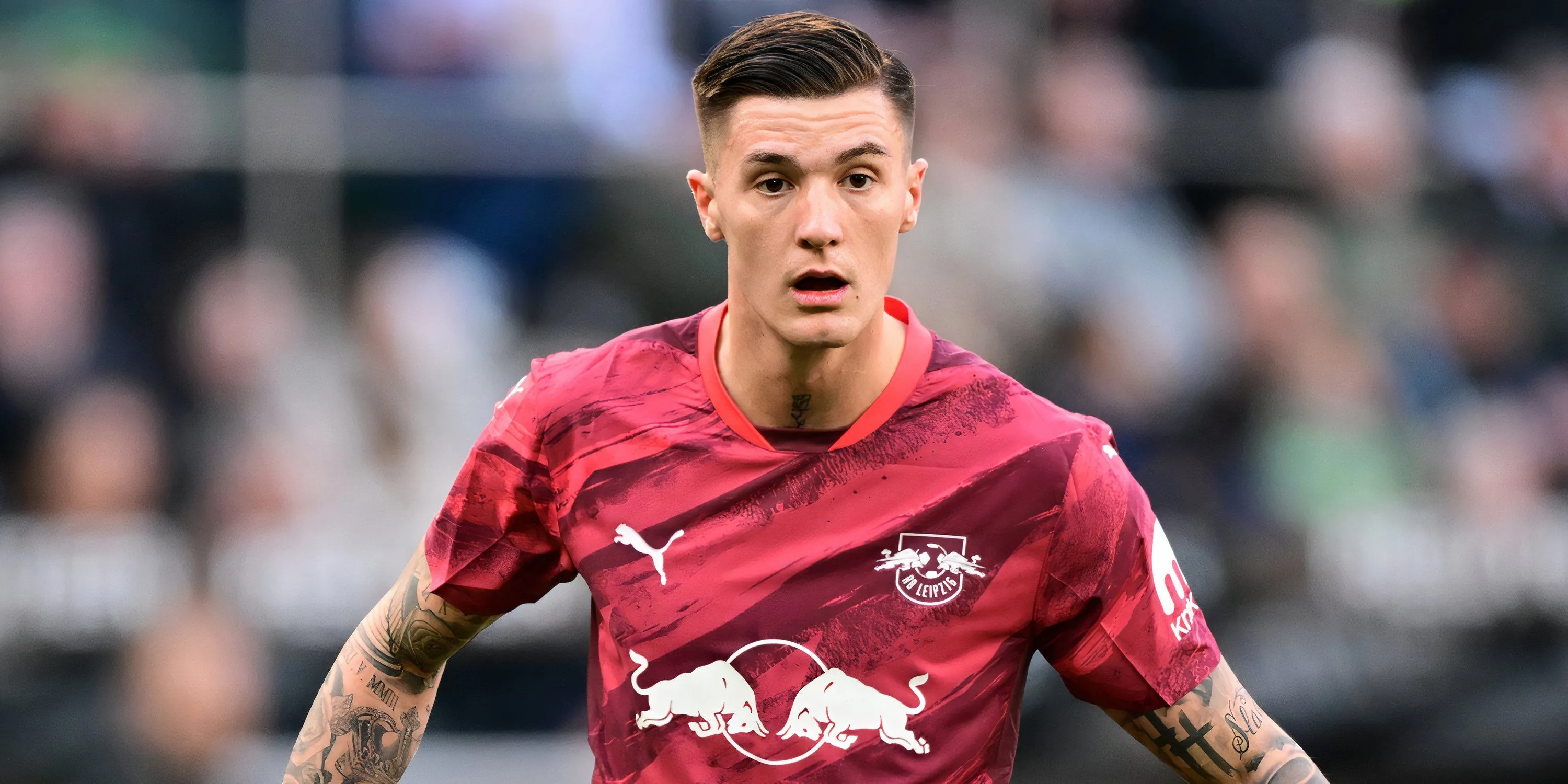 Patrick Dorgu “Lột Xác” Ngoạn Mục: Cú Quay Xe Của CĐV Man Utd