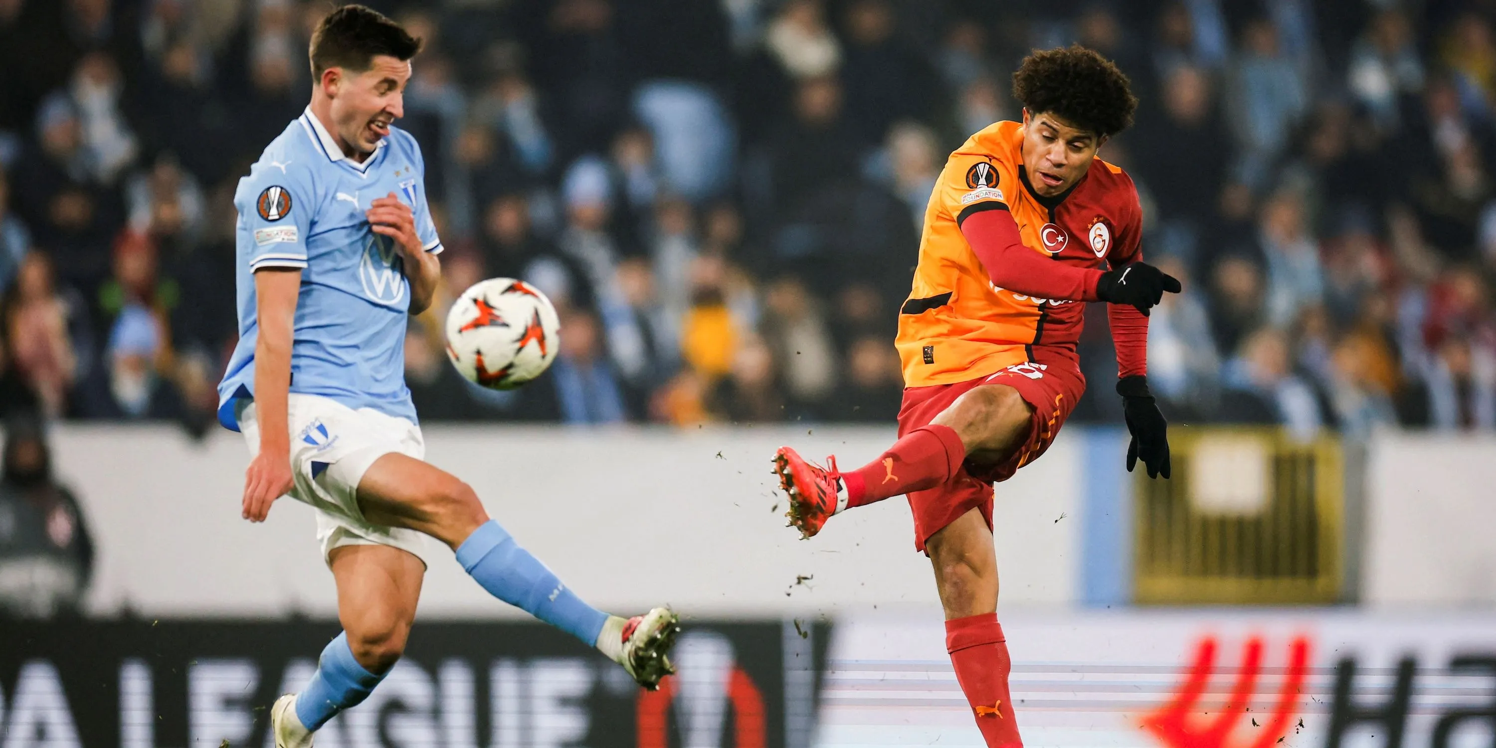 Gabriel Sara thi đấu cho Galatasaray, chứng minh năng lực ở giải VĐQG Thổ Nhĩ Kỳ
