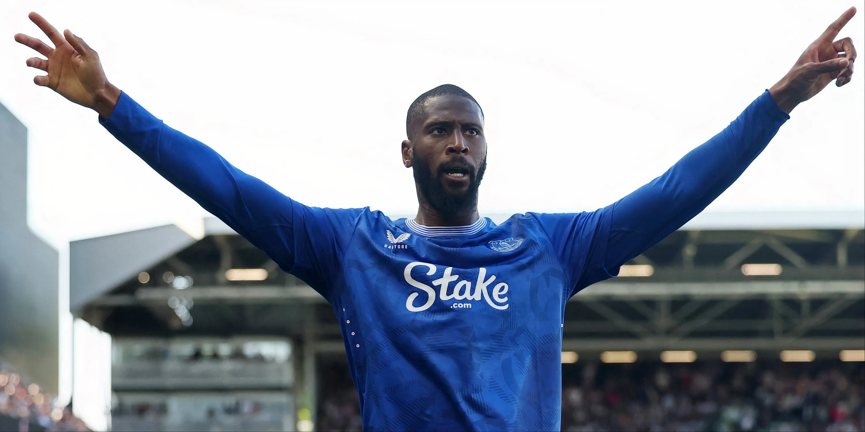 Celtic Khởi Đầu Premiership Kịch Tính: McCowan Tỏa Sáng, Hai “Bom Xịt” Adam Idah và Benjamin Nygren Gây Thất Vọng